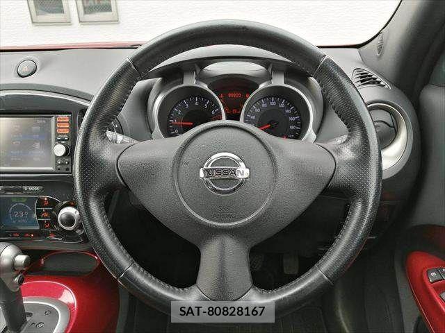 Nissan JUKE 2013-07 8130854-9