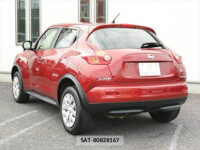 Nissan JUKE 2013-07 8130854-18