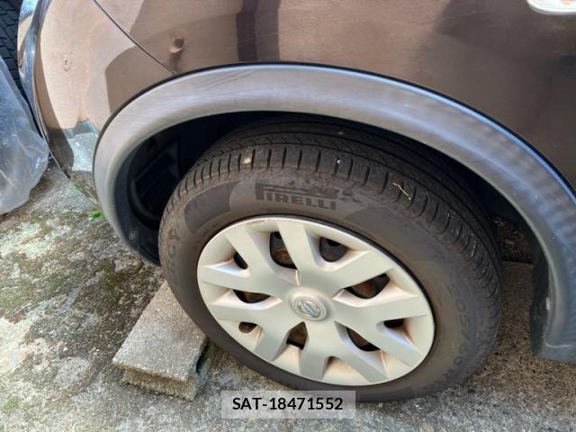 Nissan JUKE 2013-09 8230496-13