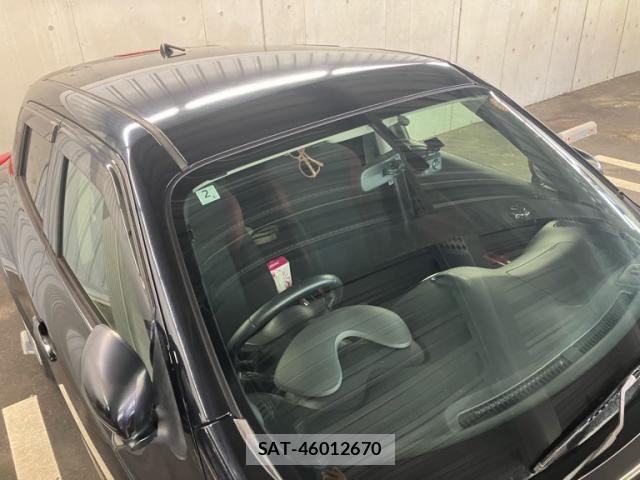 Nissan JUKE 2014-02 8230499-4