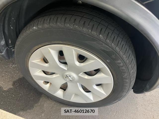 Nissan JUKE 2014-02 8230499-7