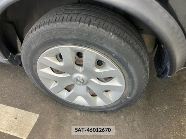 Nissan JUKE 2014-02 8230499-8