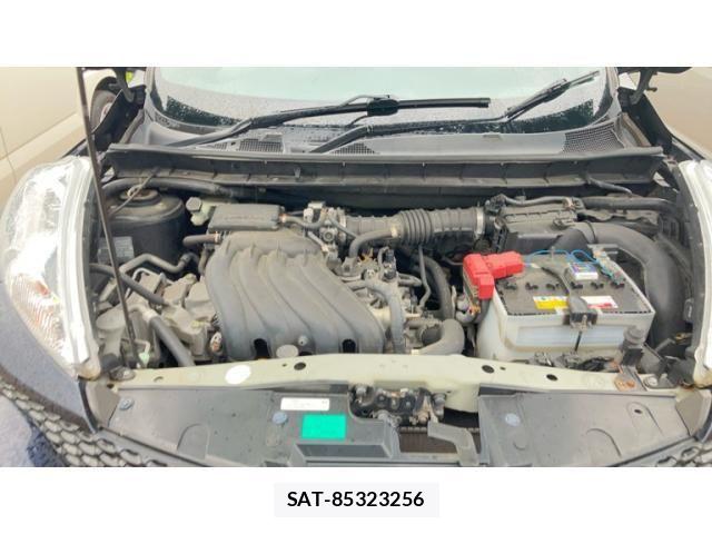 Nissan JUKE 2013-09 8230498-7
