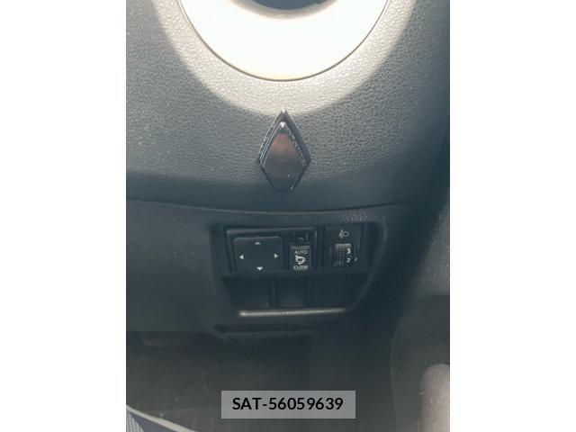 Nissan JUKE 2012-07 8245569-15