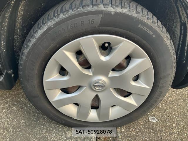 Nissan JUKE 2011-01 8315005-9