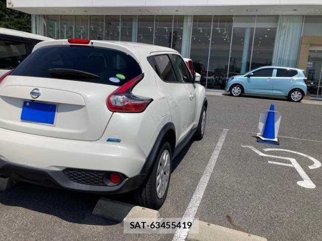 Nissan JUKE 2015-06 8314998-11