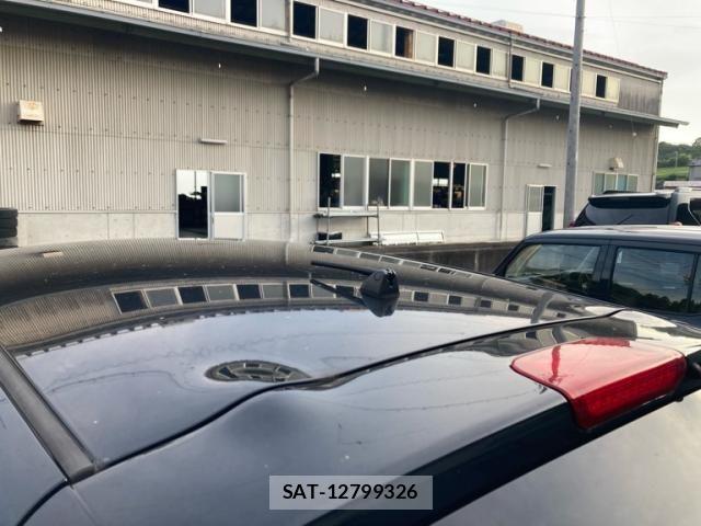 Nissan JUKE 2018-08 8315001-9