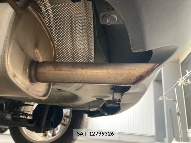 Nissan JUKE 2018-08 8315001-10