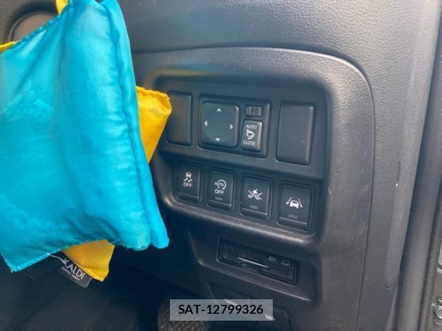 Nissan JUKE 2018-08 8315001-15
