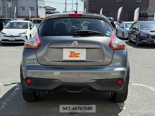 Nissan JUKE 2016-04 8314999-13