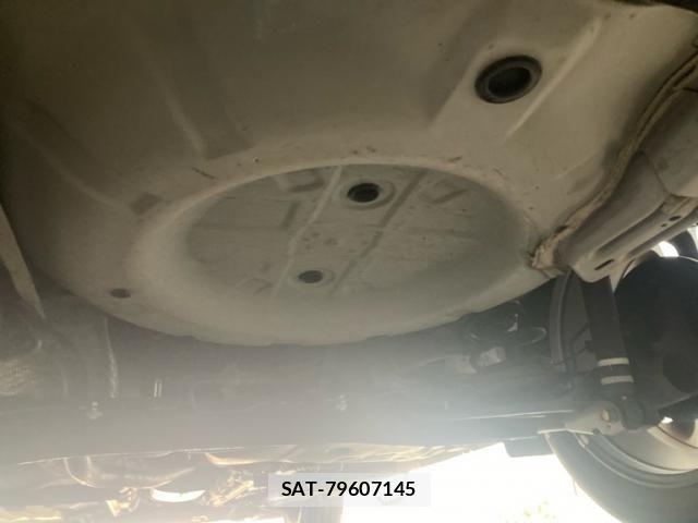 Nissan JUKE 2014-03 8315003-10