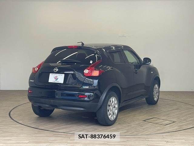 Nissan JUKE 2013-09 8336386-16