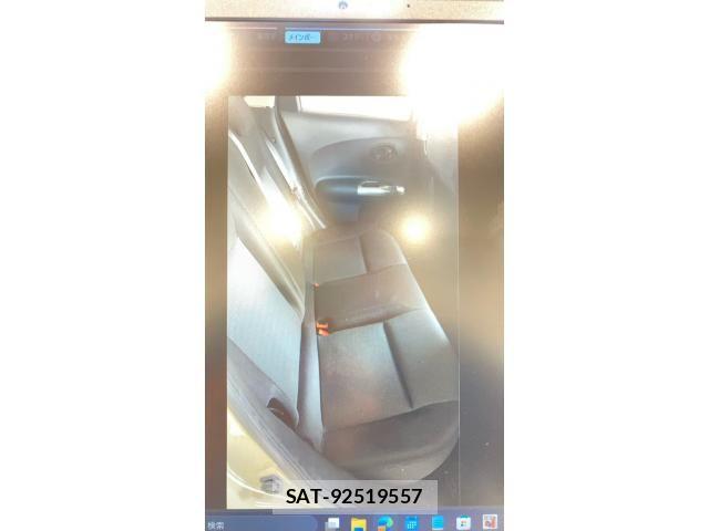 Nissan JUKE 2012-02 8336389-5