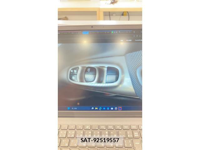 Nissan JUKE 2012-02 8336389-7