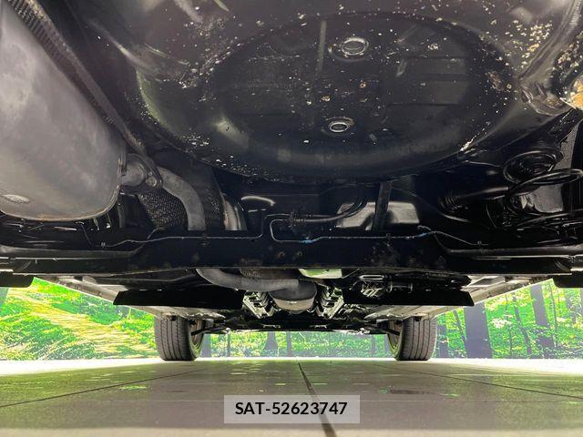 Nissan JUKE 2010-08 8336385-18