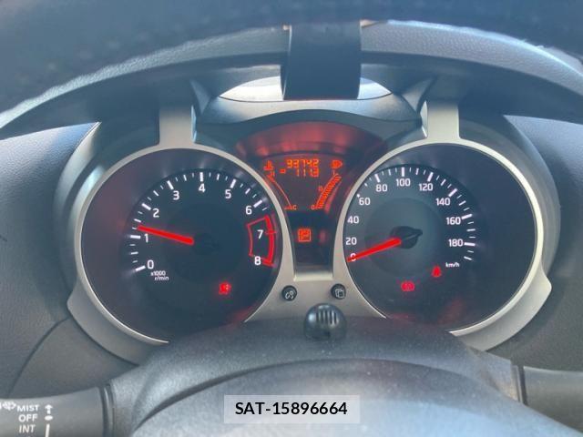 Nissan JUKE 2015-08 8366520-16