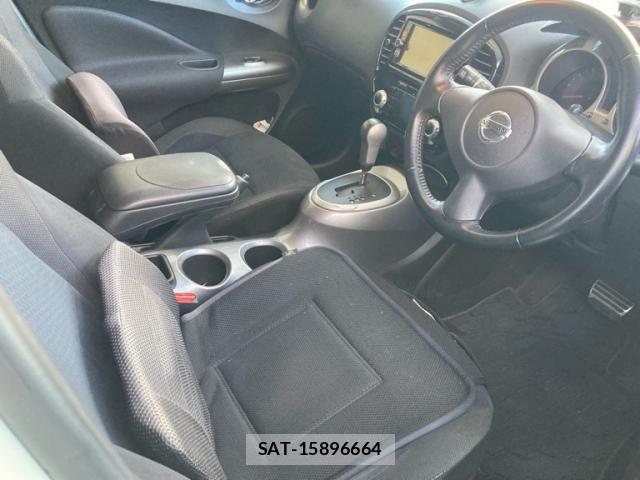 Nissan JUKE 2015-08 8366520-7