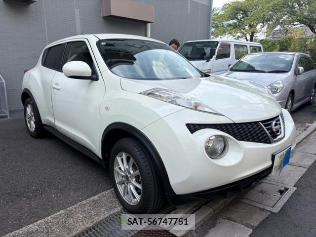 Nissan JUKE 2011-04 8366521-0