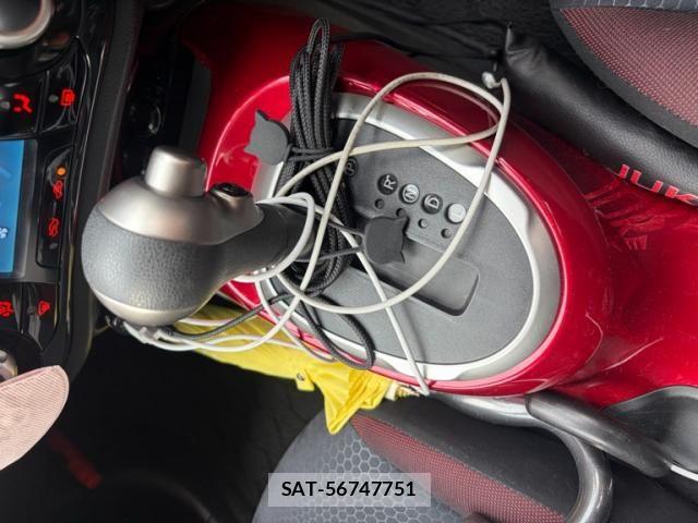 Nissan JUKE 2011-04 8366521-18