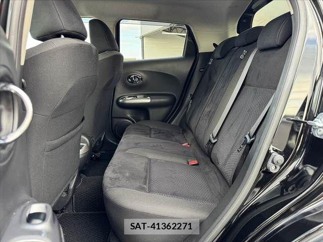 Nissan JUKE 2017-08 8366519-17