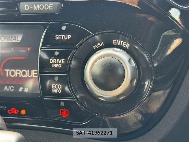 Nissan JUKE 2017-08 8366519-29