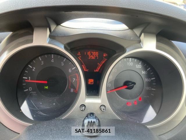 Nissan JUKE 2012-03 8366525-17