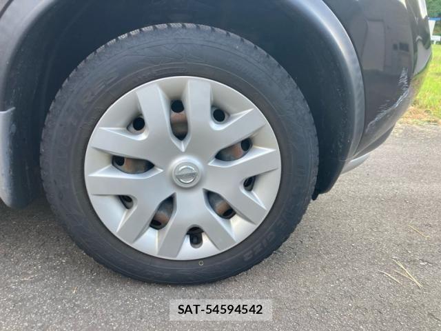 Nissan JUKE 2013-06 8366524-14