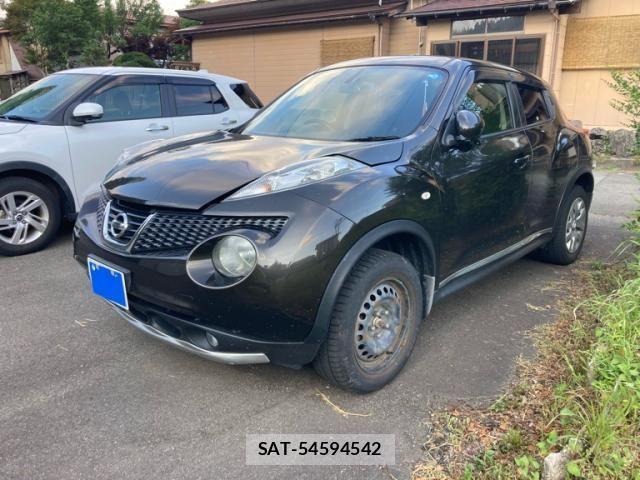 Nissan JUKE 2013-06 8366524-1