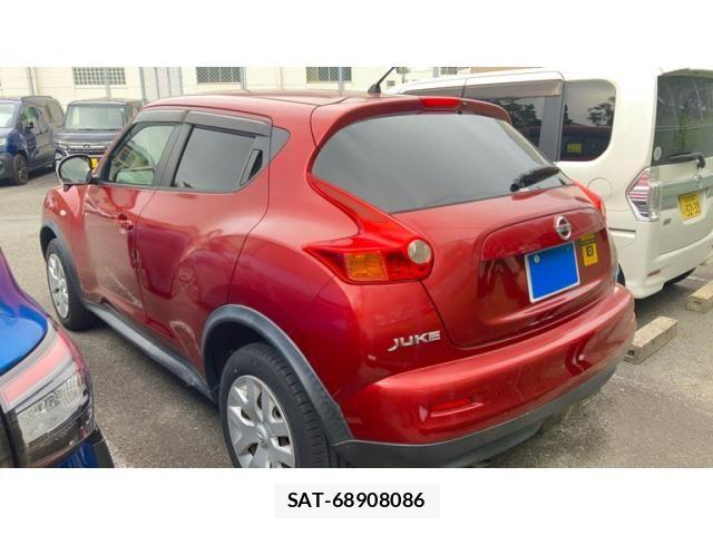 Nissan JUKE 2014-02 8371763-6