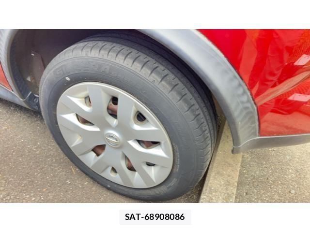 Nissan JUKE 2014-02 8371763-7