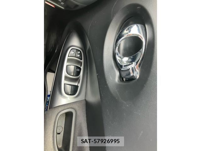 Nissan JUKE 2015-05 8413052-14