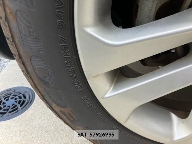 Nissan JUKE 2015-05 8413052-6