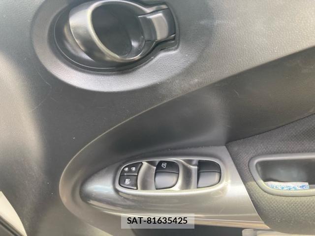 Nissan JUKE 2016-09 8413053-9