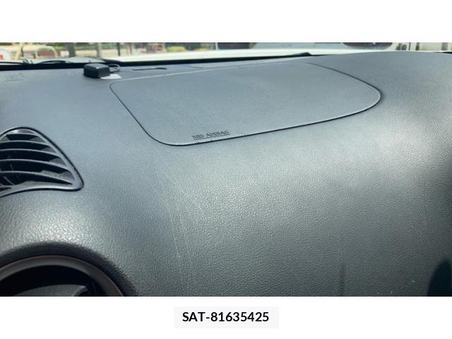 Nissan JUKE 2016-09 8413053-23