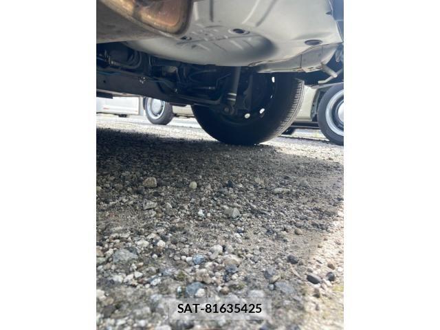 Nissan JUKE 2016-09 8413053-6
