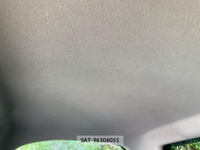 Nissan JUKE 2014-06 8413062-24