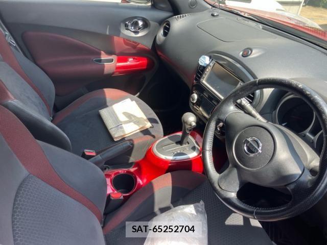 Nissan JUKE 2011-06 8413060-18