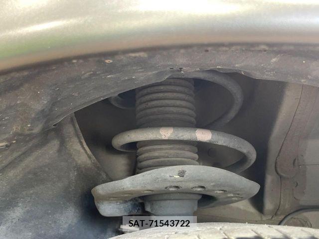 Nissan JUKE 2012-01 8457743-19