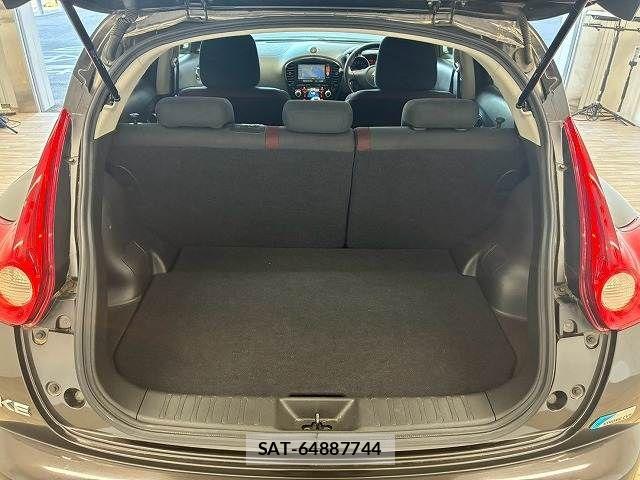 Nissan JUKE 2012-01 8485562-12