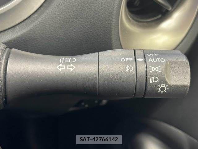 Nissan JUKE 2014-06 8485559-6