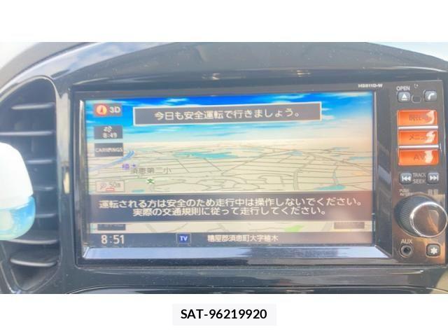 Nissan JUKE 2012-03 8525398-22