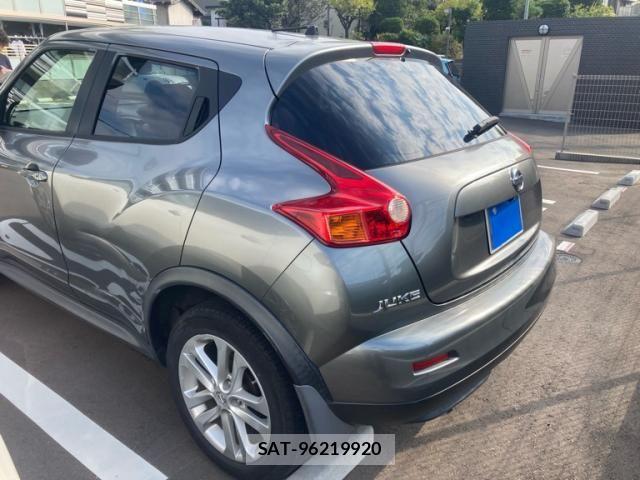 Nissan JUKE 2012-03 8525398-8