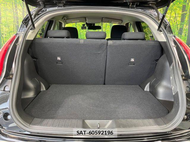 Nissan JUKE 2017-09 8525399-9