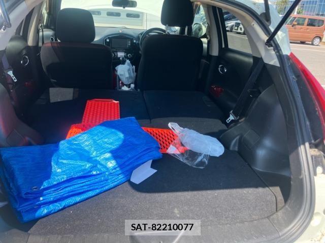 Nissan JUKE 2012-07 8562302-22