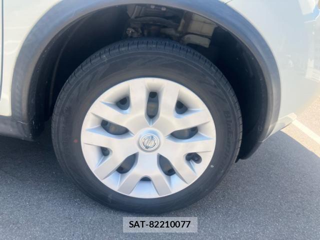 Nissan JUKE 2012-07 8562302-5