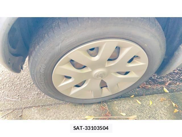 Nissan JUKE 2012-02 8562303-8