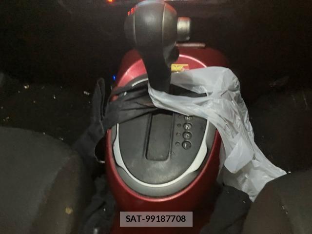 Nissan JUKE 2010-06 8659707-18