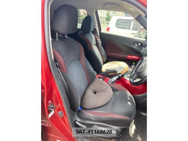 Nissan JUKE 2010-06 8659708-14