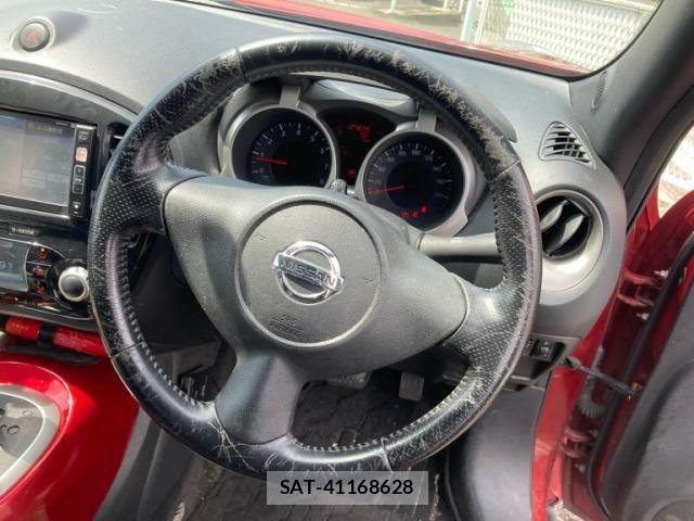 Nissan JUKE 2010-06 8659708-16