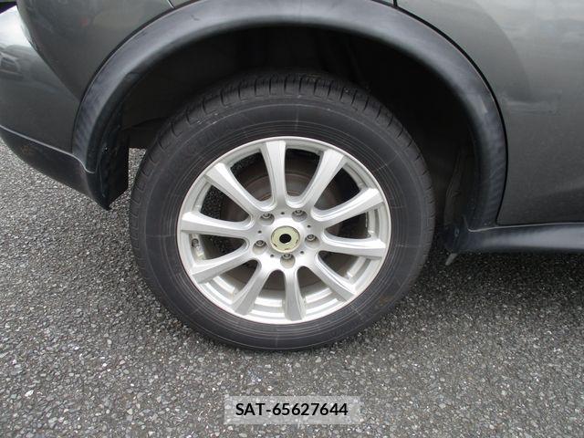 Nissan JUKE 2011-10 8666332-7